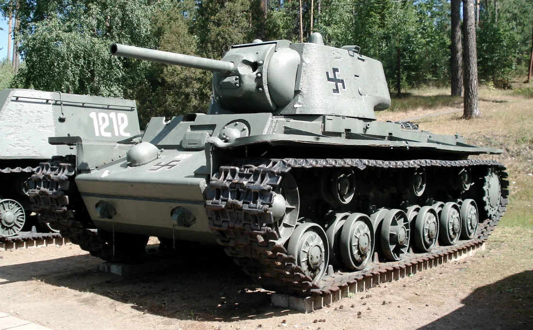 View 5 of KV-1