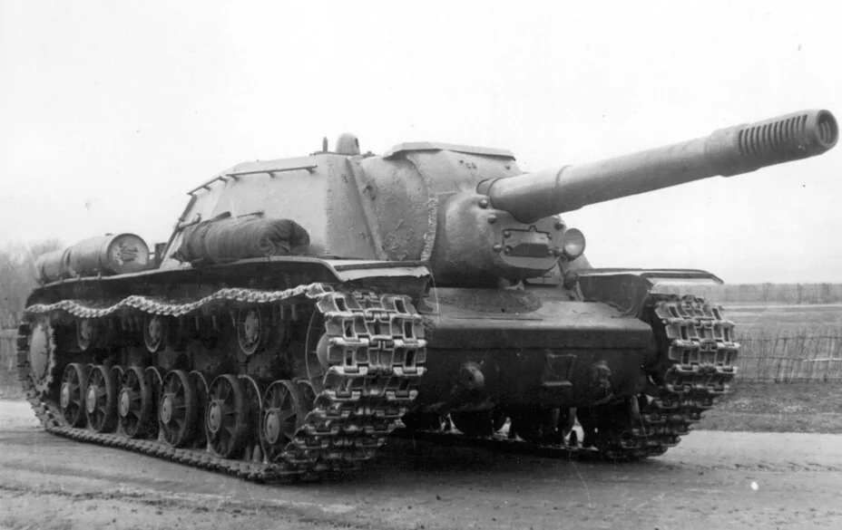 View 12 of SU-152