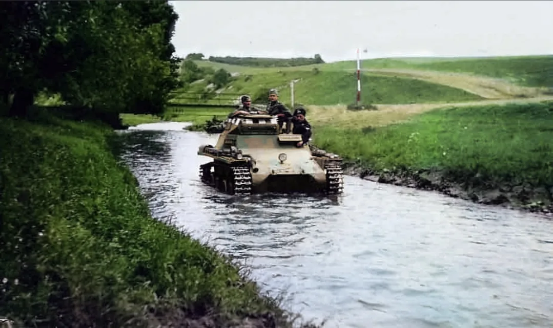 View 17 of Panzer I Ausf. A BREDA