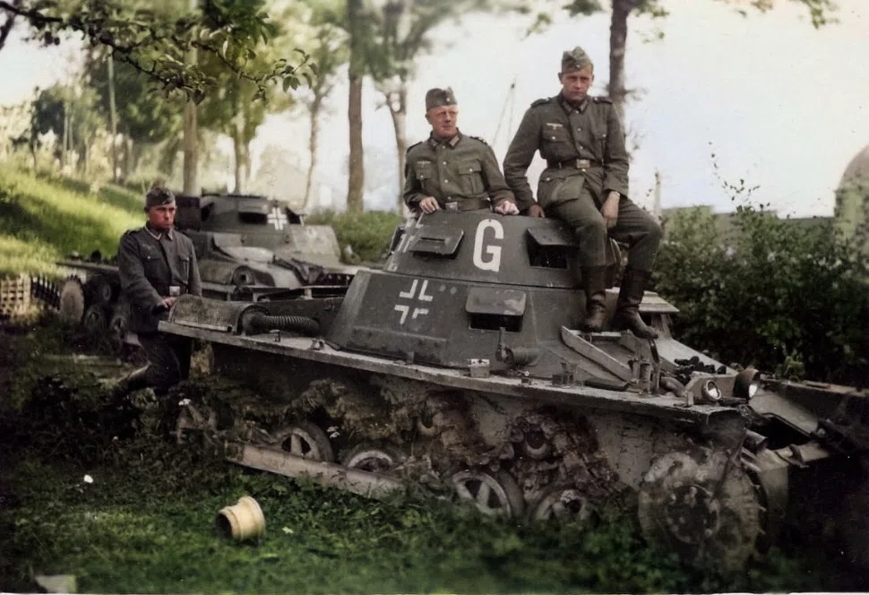 View 19 of Panzer I Ausf. A BREDA