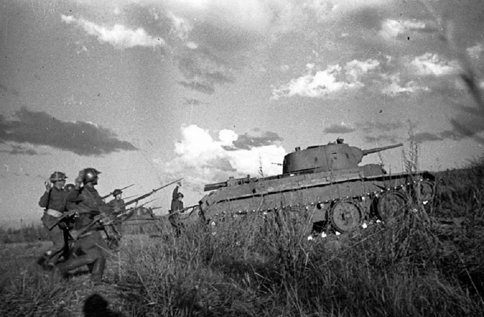View 14 of BT-5